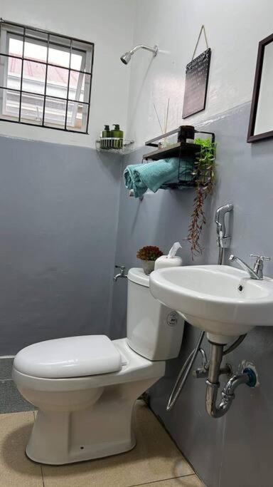 Exclusive Home, Manolo Fortich With Swimming Pool Екстер'єр фото
